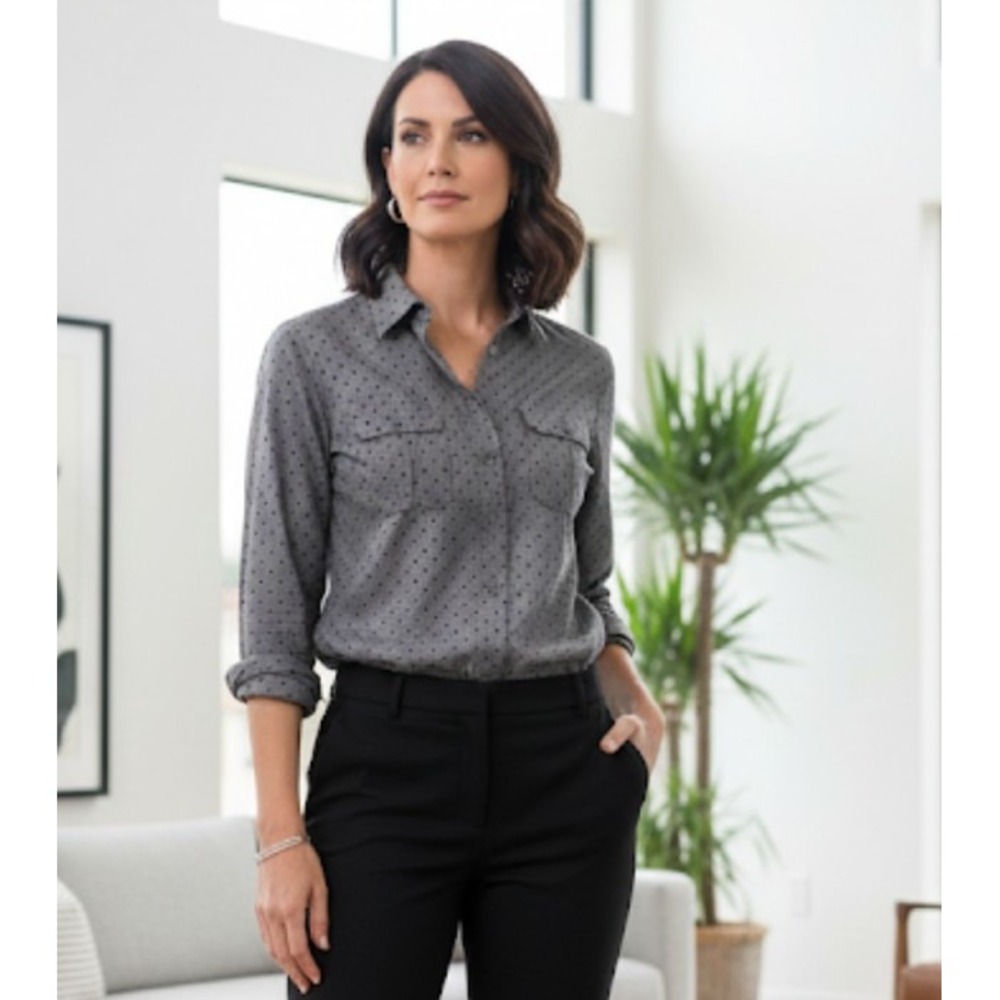 LOFT Gray & Black Lightweight Polka Dot Button Down Shirt Women's Size Small A9‎